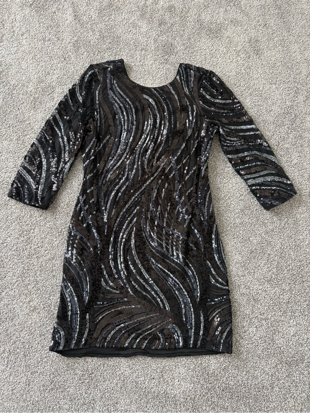 Black Sequin Wave-Pattern Sequined Mini Dress